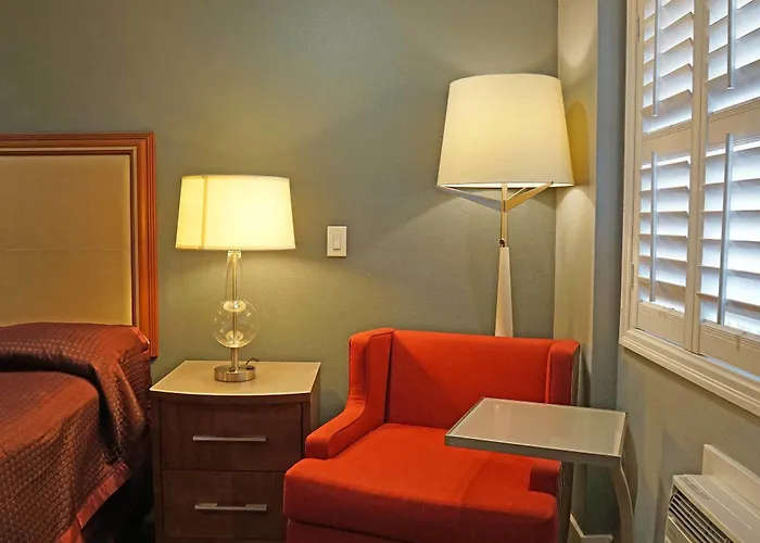Del Mar Motel